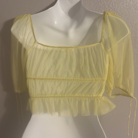 For love & lemon sunshine crop top small - Picture 3 of 13